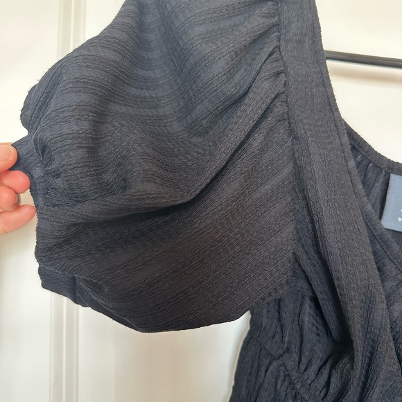 Anthropologie Off the Shoulder top - Picture 3 of 9